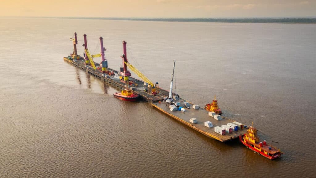 Temporary Floating Pier