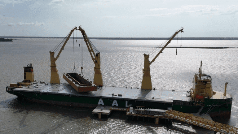 AAL vessel