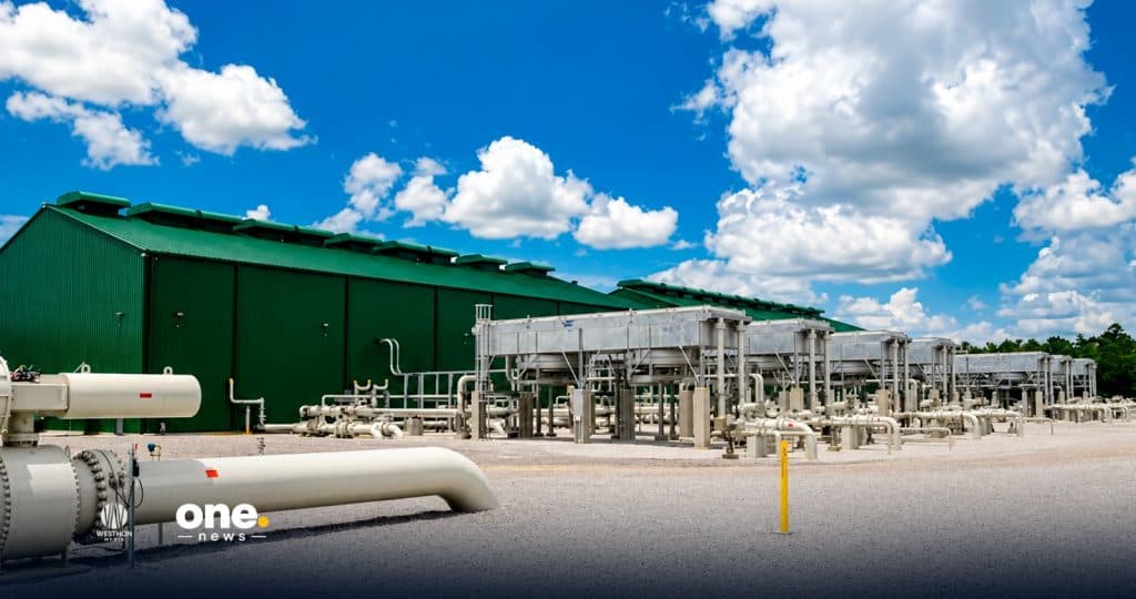 Petrobras signs 20-year LNG deal with Sempra Infrastructure